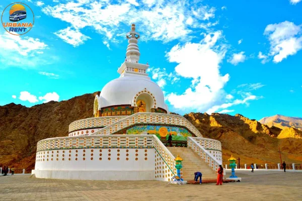 Shanti Stupa